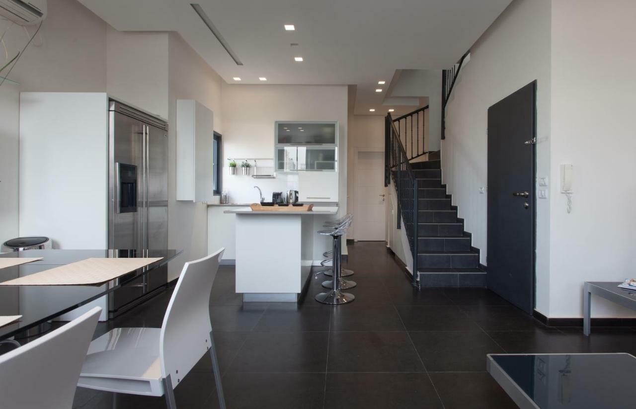 Luxury Penthouse 2 Bed Near Rothchild Apartment เทลอาวีฟ ภายนอก รูปภาพ